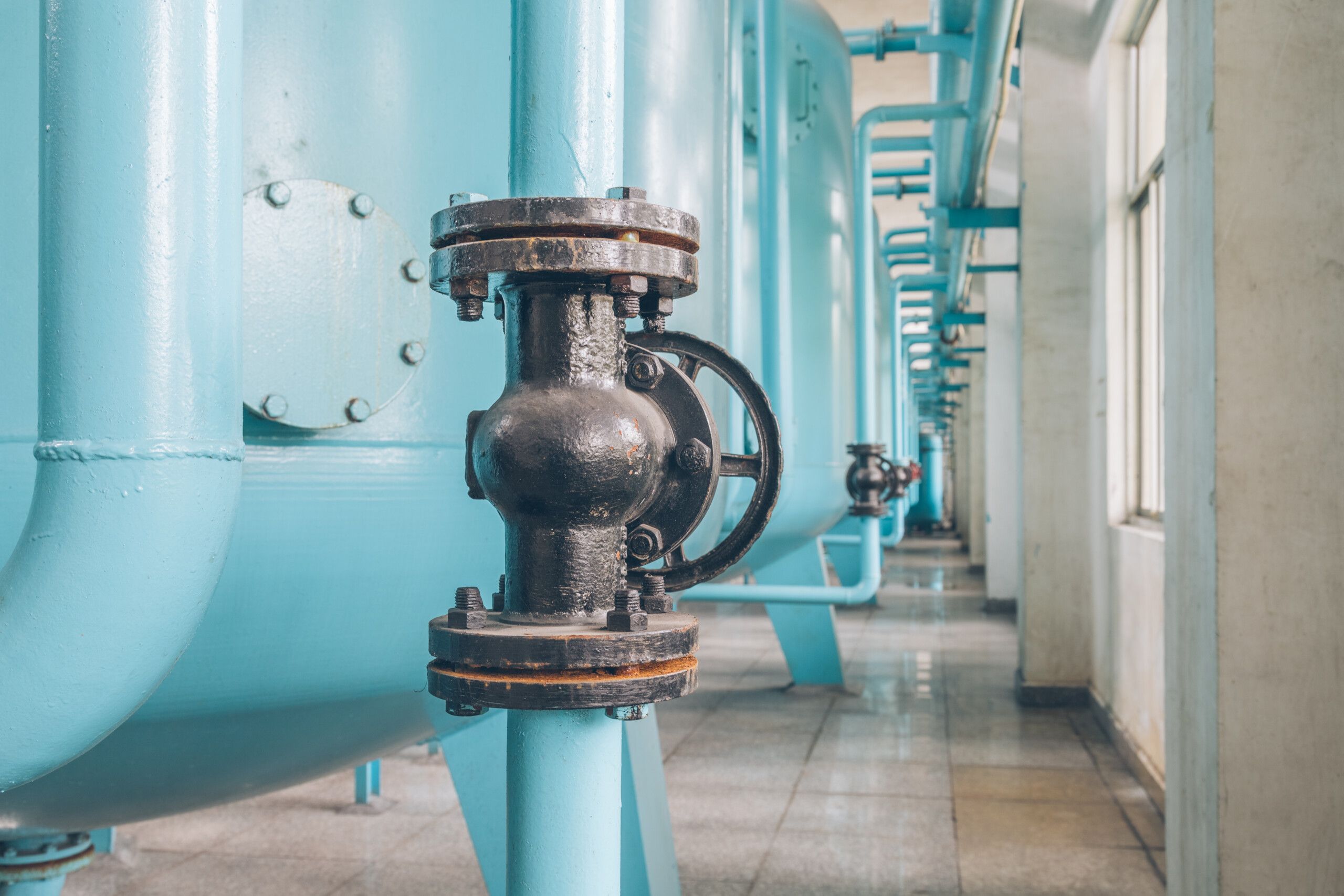 steel-pipelines-cables-plant-scaled.jpg